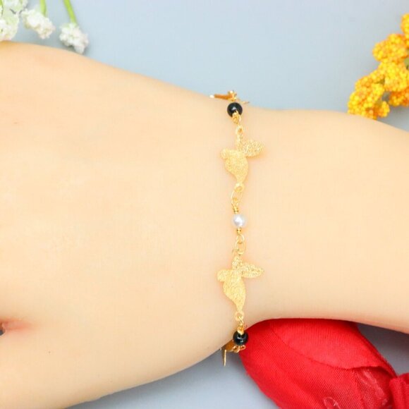 "Elegant & Trendy Bracelet, A Perfect Gift for Women, Thoughtful, EVCH1890 - Picture 1 of 10